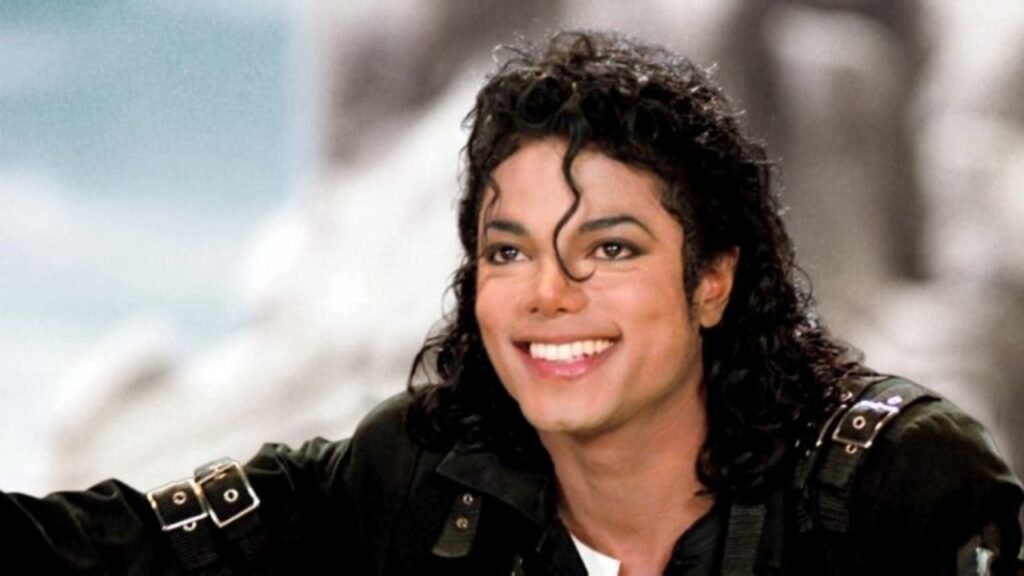 Michael Jackson Full Biography: Age, Born,