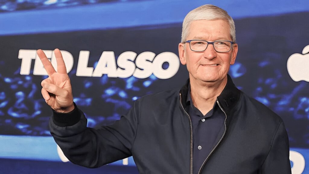 Tim Cook Apple CEO Full Biography