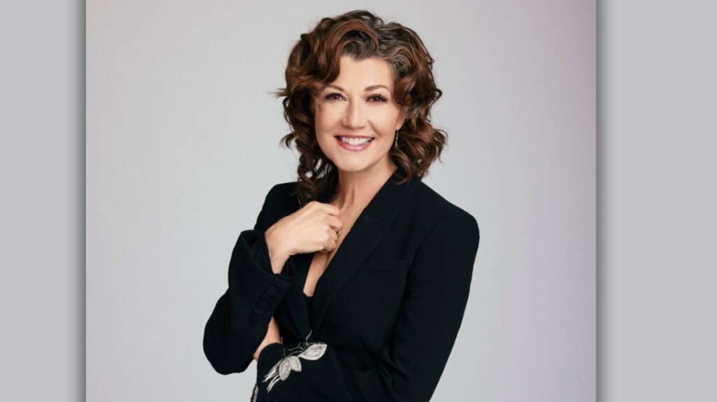 Singer Amy Grant Biography